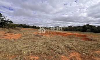 Imagem 6: Área para loteamento/condomínio com 250mil m², Alexânia - GO, 200m da BR 153