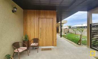 Imagem 5: Casa bairro Carianos - 2 suítes - linda e elegante