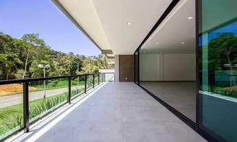 Imagem 5: Casa linear com 3 quartos no Quebra Frascos, Teresópolis