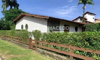 Imagem 3: Casa para venda em Condominio Lagoinha de 330.00m² com 5 Quartos, 5 Suites e 2 Garagens