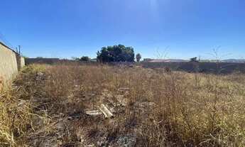 Imagem 6: Área para construção de 12 casas Jardim Imperial II em Trinadade