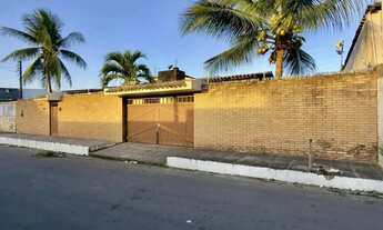 Imagem 5: Térrea para venda possui 250 metros quadrados com 4 quartos em Antares - Maceió - AL