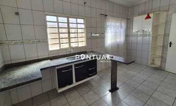 Imagem 4: Casa com 3 dormitórios - venda por R$ 500.000,00 ou aluguel por R$ 2.200,00/mês - Jardim A