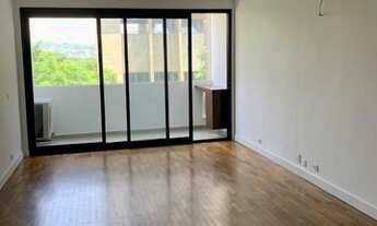 Imagem 2: Venda - Jardim Paulistano Apto reformado, 3 dormitórios, sendo 1 suite, 1 vaga. Excelente