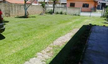 Imagem 6: Casa de madeira com edícula - centro de Rio Azul - Pr