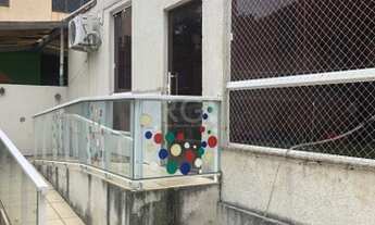 Imagem: Porto Alegre - Casa Padrão - Partenon