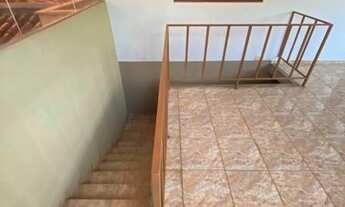 Imagem 4: Casa para venda possui 600 metros quadrados com 9 quartos em Jardim Novo Mundo - Goiânia