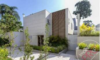 Imagem 2: Casa de Condomínio Alto Padrão para Venda na Granja Julieta