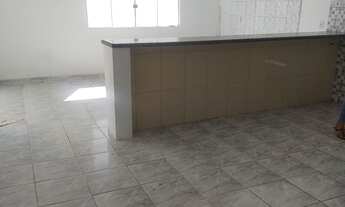 Imagem: Aluga-se casa com piscina na rua Piauí