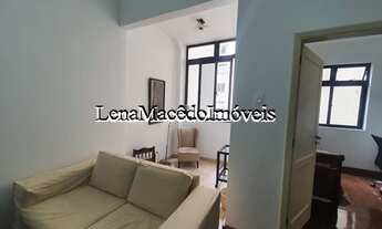 Imagem 2: Apartamento Mobiliado 120m2 com 3 quartos, 2 varandas, 1 banheiro e Dependências