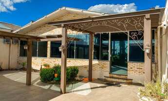 Imagem 3: Casa com 4 dormitórios à venda em Passo Fundo