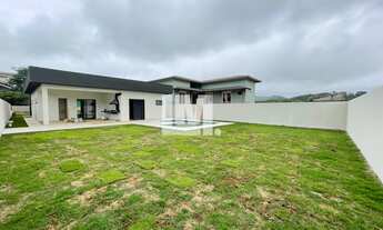 Imagem 3: Casa de condomínio térrea para venda com 220 metros quadrados com 3 quartos