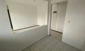 Imagem 2: OPORTUNIDADE Apartamento com 2 dormitórios