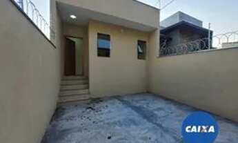 Imagem 3: Casa para venda possui 82 metros quadrados com 2 quartos no Wanel Ville