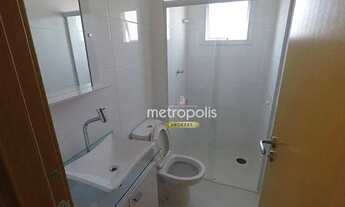 Imagem 1: Apartamento com 2 dormitórios para alugar, 64 m² por R$ 2.850,27/mês - Campestre - Santo A