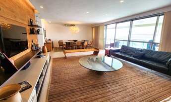 Imagem 3: Apartamento para venda tem 336 metros quadrados com 4 quartos