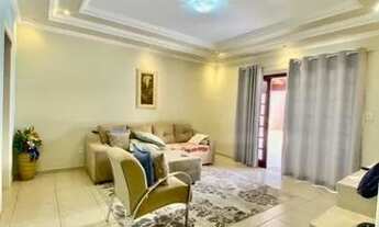 Imagem 5: Casa com piscina