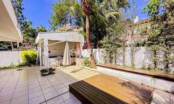 Imagem 2: Casa de condomínio para aluguel com 309 metros quadrados com 3 quartos