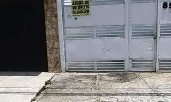 Imagem 2: Quitinetes Quarto com aluguel por R$700 /mês