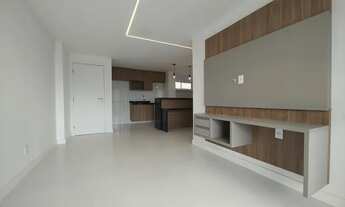 Imagem 2: Apartamento para aluguel possui 72 metros quadrados com 2 quartos em Ponta D'Areia