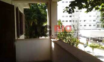 Imagem 3: 587m2 area total