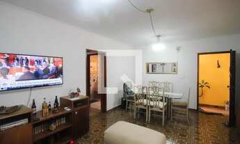 Imagem 3: Casa para Aluguel - Bosque da Saúde, 3 Quartos, 230 m2