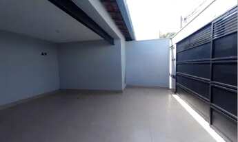 Imagem 3: Primeira locação Casa em ótima localização, com 03 quartos e 01 suíte e excelente acabamen