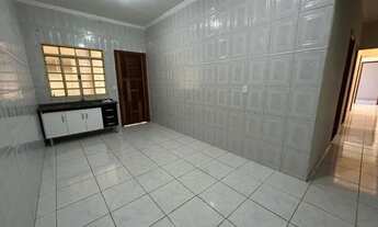 Imagem 2: Casa para venda com 120 metros quadrados com 3 quartos em Cajazeiras XI - Salvador - Bahia