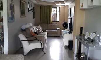 Imagem 4: Casa de condomínio para venda possui 236 metros quadrados com 5 quartos