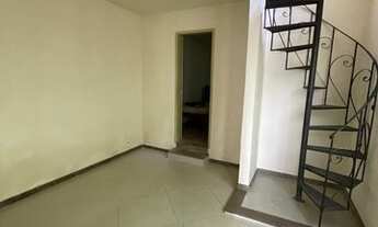 Imagem: Casa com 2 quartos, garagem e terraço