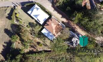 Imagem 4: Linda Casa de 2 Pavimentos com 6 Suítes e Vista Panorâmica para a Rota do Lagarto e Pedra