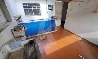 Imagem 7: Casa com 2 quartos, sala, cozinha, banheiro, 1 vaga de garagem