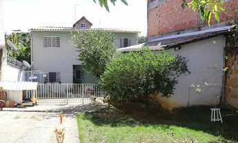 Imagem: Casa em Rua Jacarandá - Colonial - Contagem/MG