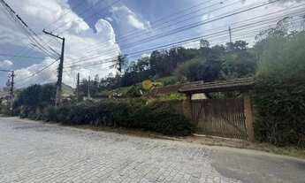 Imagem 2: Casa para Venda em Teresópolis, Vargem Grande, 2 dormitórios, 1 banheiro, 2 vagas