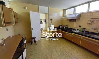 Imagem 6: Casa estilo sobrado com 4 dormitórios à venda, 340m² por R$ 1.750.000 - Tabajaras - Uberlâ