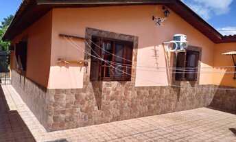 Imagem 2: Casa no bairro Ponta Grossa - 3 dormitórios