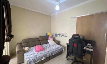 Imagem: Aceita troca) Casa com 3 quartos à venda