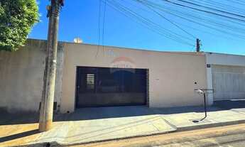 Imagem: Excelente Oportunidade - Casa à Venda em