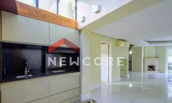 Imagem 5: Casa de condomínio em Rua Doutor Arnaldo da Silva Ferreira - Jardim Isabel - Porto Alegre