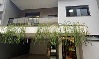 Imagem: Vendo Sobrado em condomínio na 106 Sul