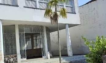 Imagem 6: Centro-Casa 2 Pavimentos-Terreno com 825m²-Comercial/Residencial-Área para Estacionamento