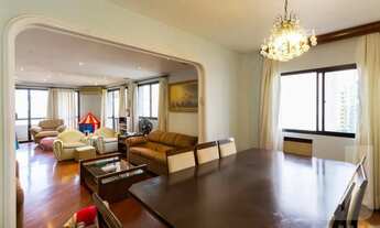 Imagem 2: Apartamento amplo, com planta generosa e excelente distribuição