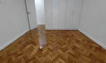 Imagem 7: Maravilhoso apartamento de 03 quartos, reformado, com vaga para alugar em Copacabana