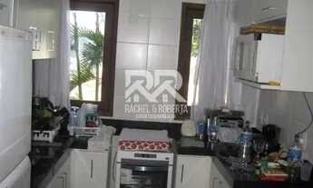 Imagem 3: Casa Duplex em Excelente Condomínio no Alto