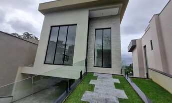 Imagem 2: Sobrado para venda com 289 metros quadrados com 4 quartos em Suru - Santana de Parnaíba