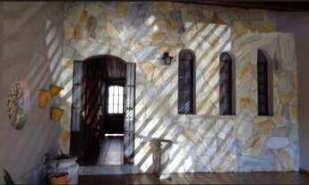 Imagem: Casa à venda com 184 m² sendo 3 dormitórios