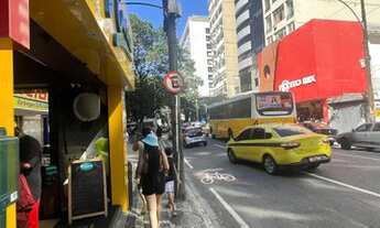 Imagem 3: SIQUEIRA CAMPOS Galpão / depósito com aluguel por R$10.000 /mês