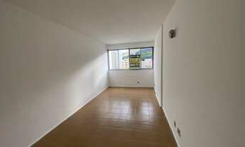 Imagem 2: Kitnet/conjugado para aluguel tem 40 metros quadrados com 1 quarto em Centro - Juiz de For