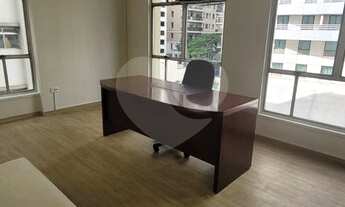 Imagem 3: CONJUNTO COMERCIAL 24H REFORMADO COM 03 SALAS, 01 BANHEIRO E 01 VAGA DE GARAGEM NO ITAIM B