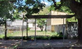 Imagem 2: Porto Alegre - Terreno Padrão - Partenon